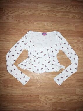 White Floral Peplum Long Sleeve Top